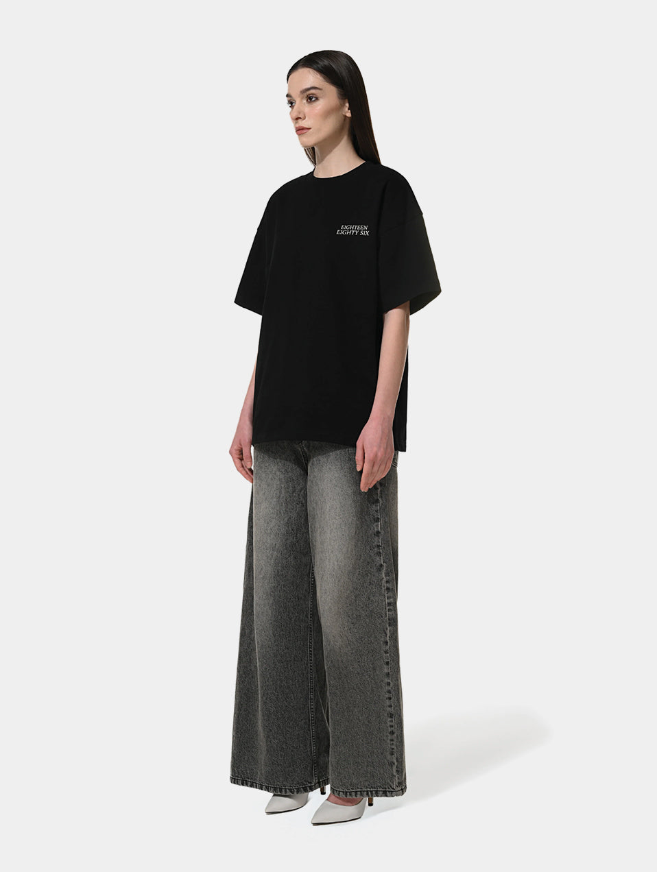 1886 Classic oversized T-shirt- BLACK – 1886 riyadh