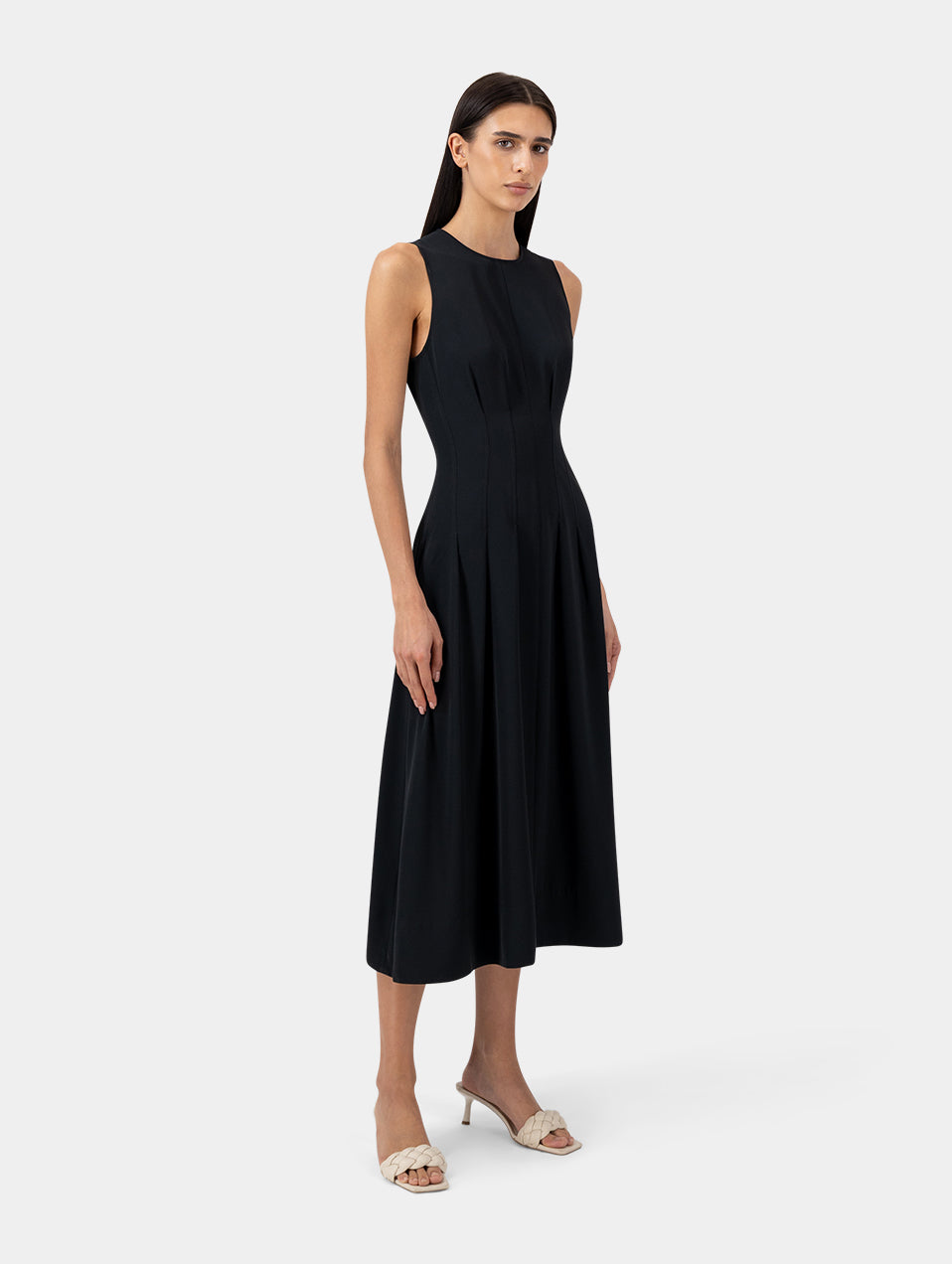 THE SCULPT DRESS