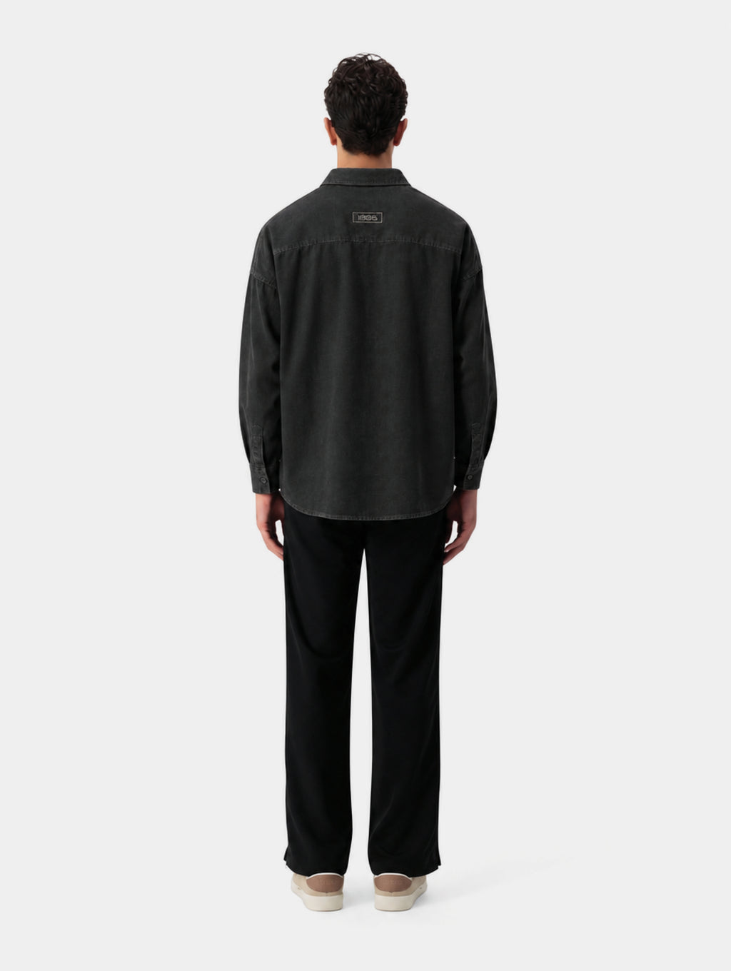 SHIRT - BLACK